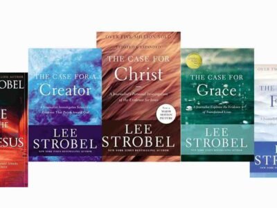 Collection of Lee Strobel's books on Christian apologetics,